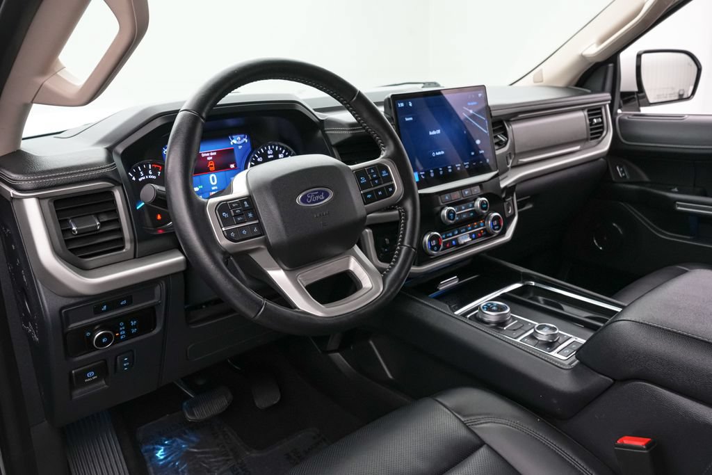 Certified 2023 Ford Expedition XLT AWD/4WD image 12