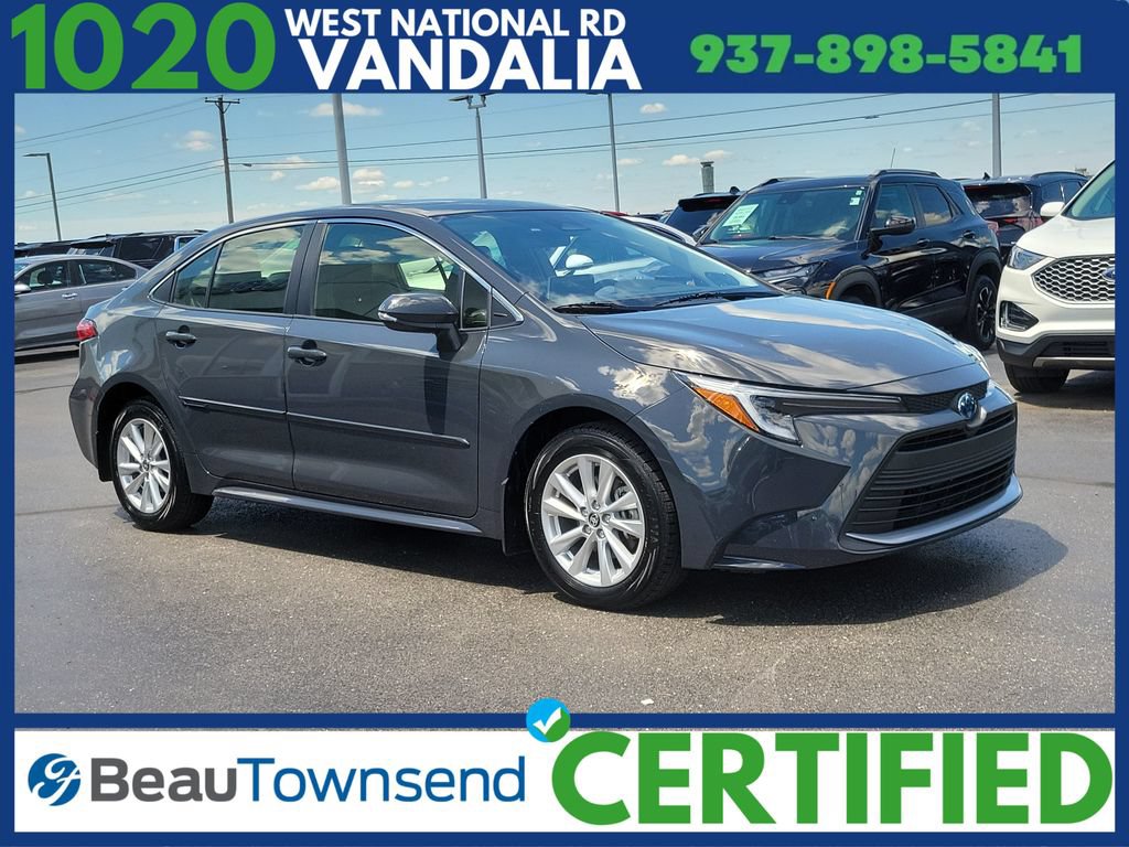 Used 2025 Toyota Corolla XLE