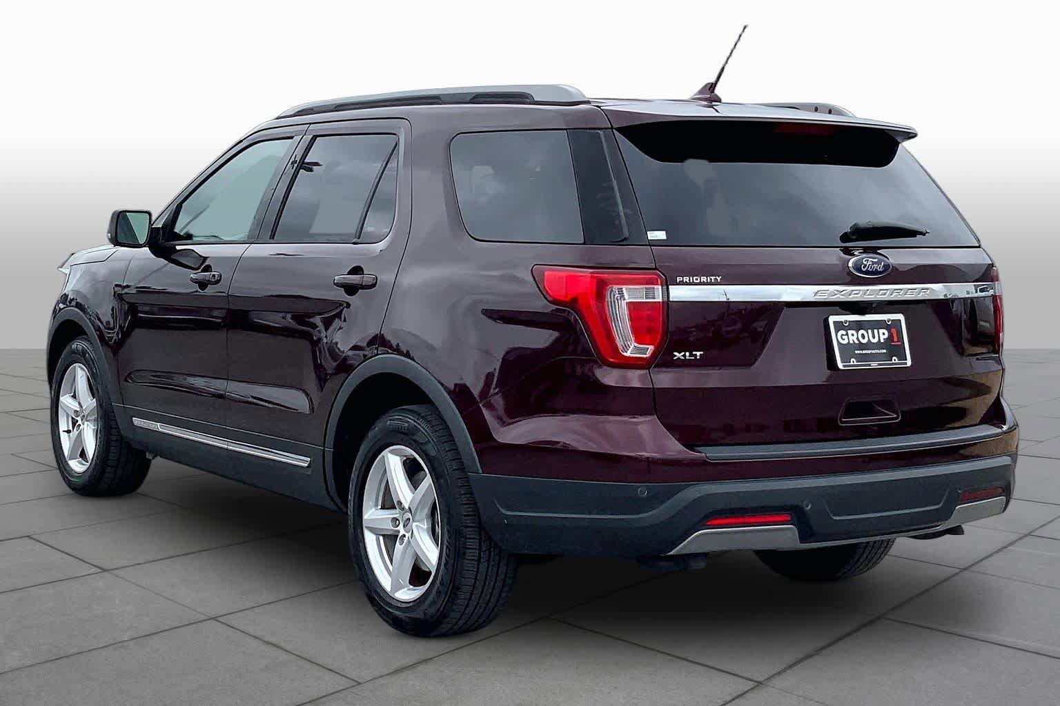 Certified 2019 Ford Explorer XLT w/ Equipment Group 202A FWD image 12