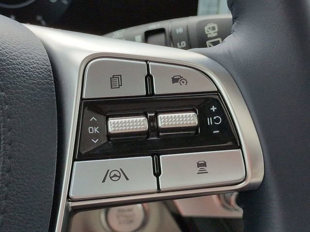 Used 2024 Kia Telluride SX w/ Towing Package FWD image 27