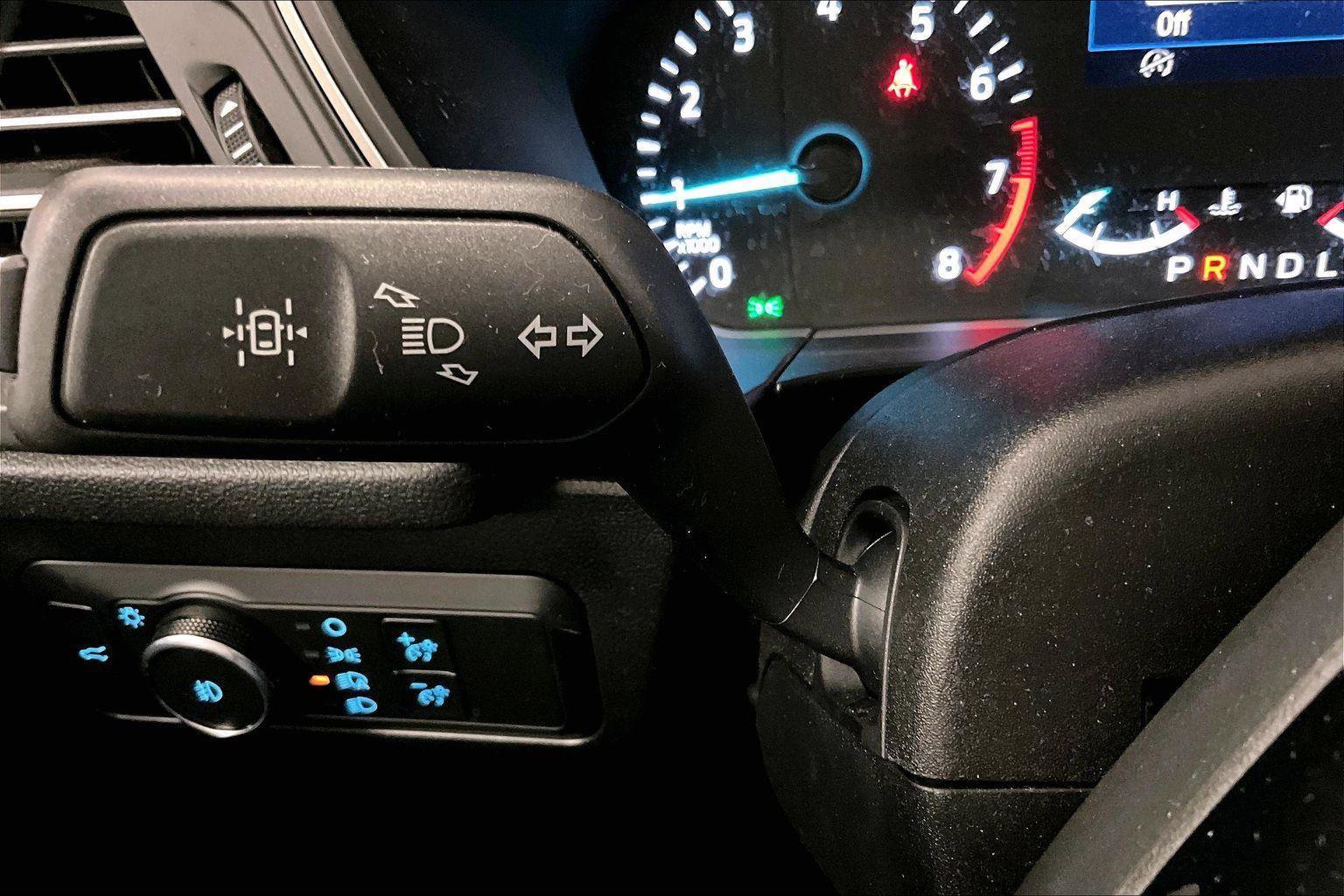 Certified 2022 Ford Escape SEL image 30