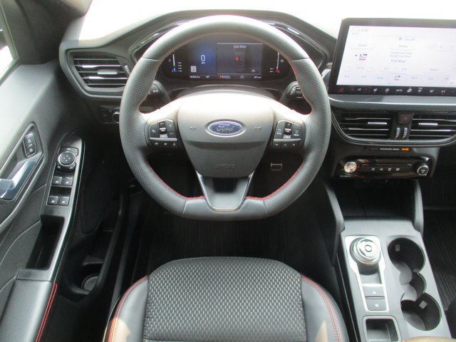 Certified 2024 Ford Escape ST-Line w/ Tech Pack #1 AWD/4WD image 7