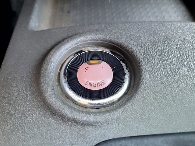 Used 2020 Nissan Frontier S image 17