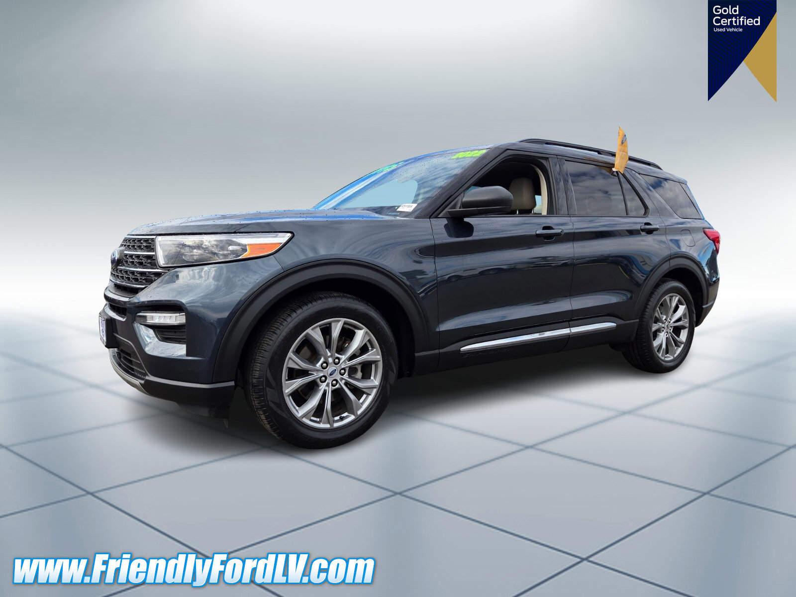 Certified 2022 Ford Explorer XLT w/ Equipment Group 202A