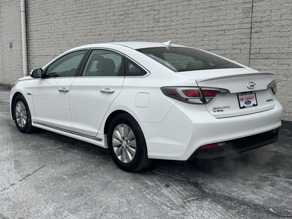 Used 2017 Hyundai Sonata SE image 5