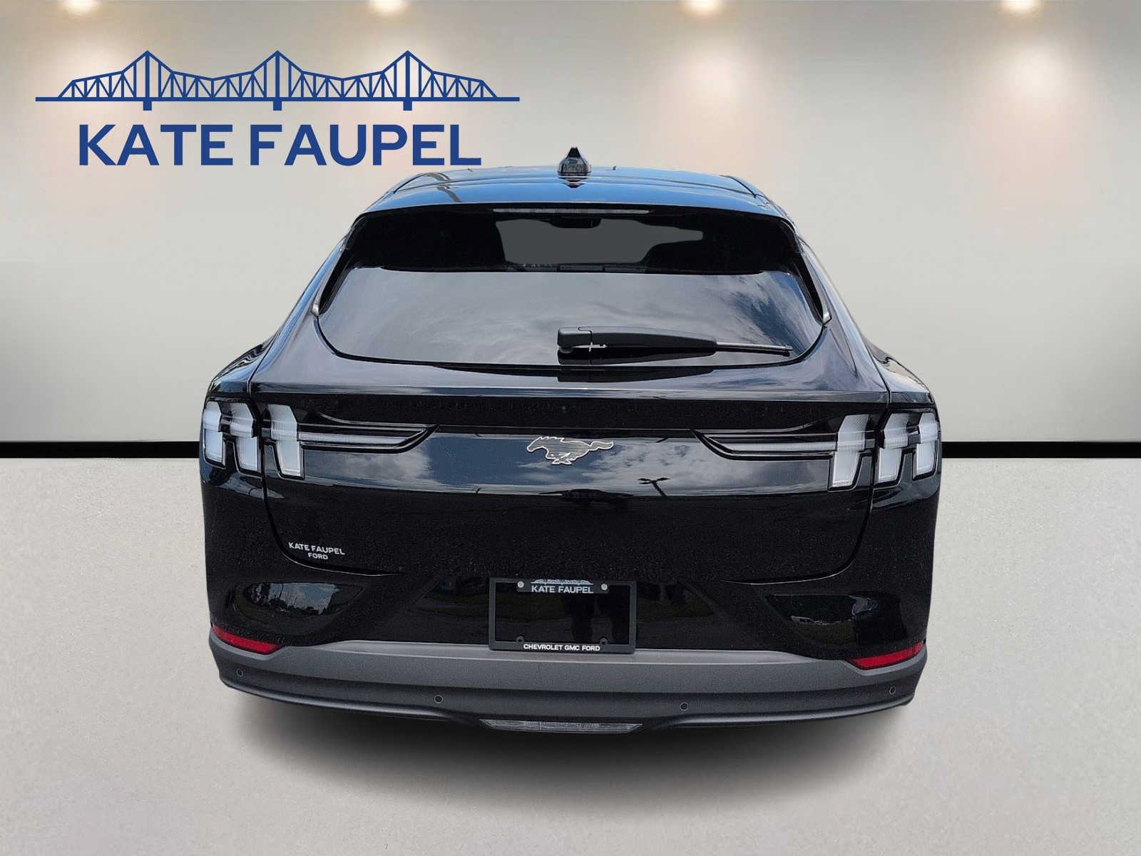Certified 2025 Ford Mustang Mach-E Select RWD image 6