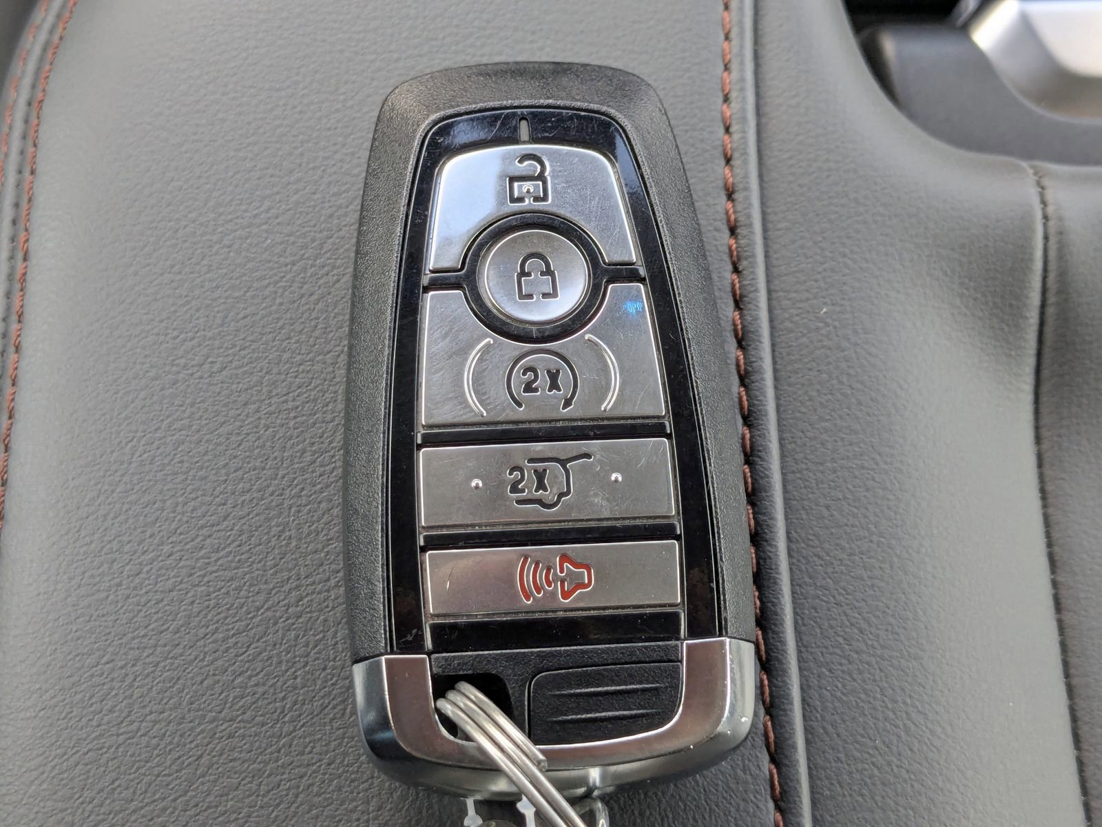 Certified 2025 Ford Expedition Max Active image 32