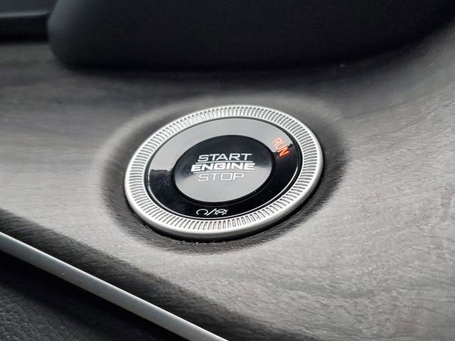 Used 2024 Jeep Grand Cherokee L Limited w/ Luxury Tech Group II image 14