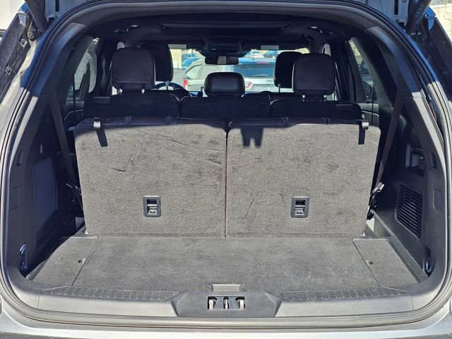 Certified 2025 Ford Explorer Platinum image 35