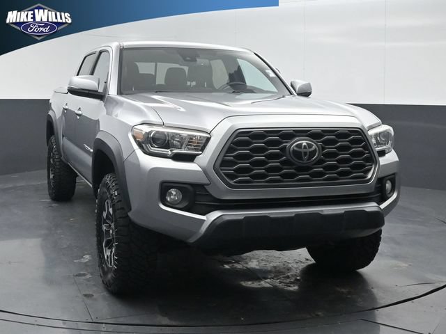 Used 2020 Toyota Tacoma TRD Off-Road w/ Technology Package AWD/4WD video 1