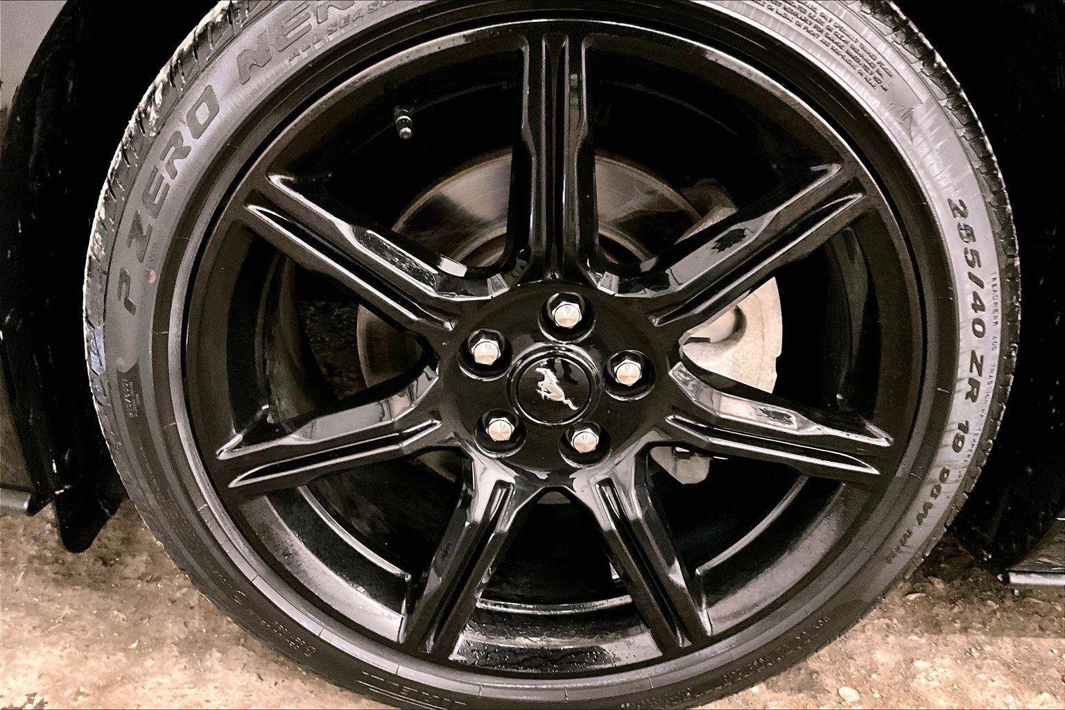 Certified 2019 Ford Mustang Coupe w/ Black Accent Package image 8