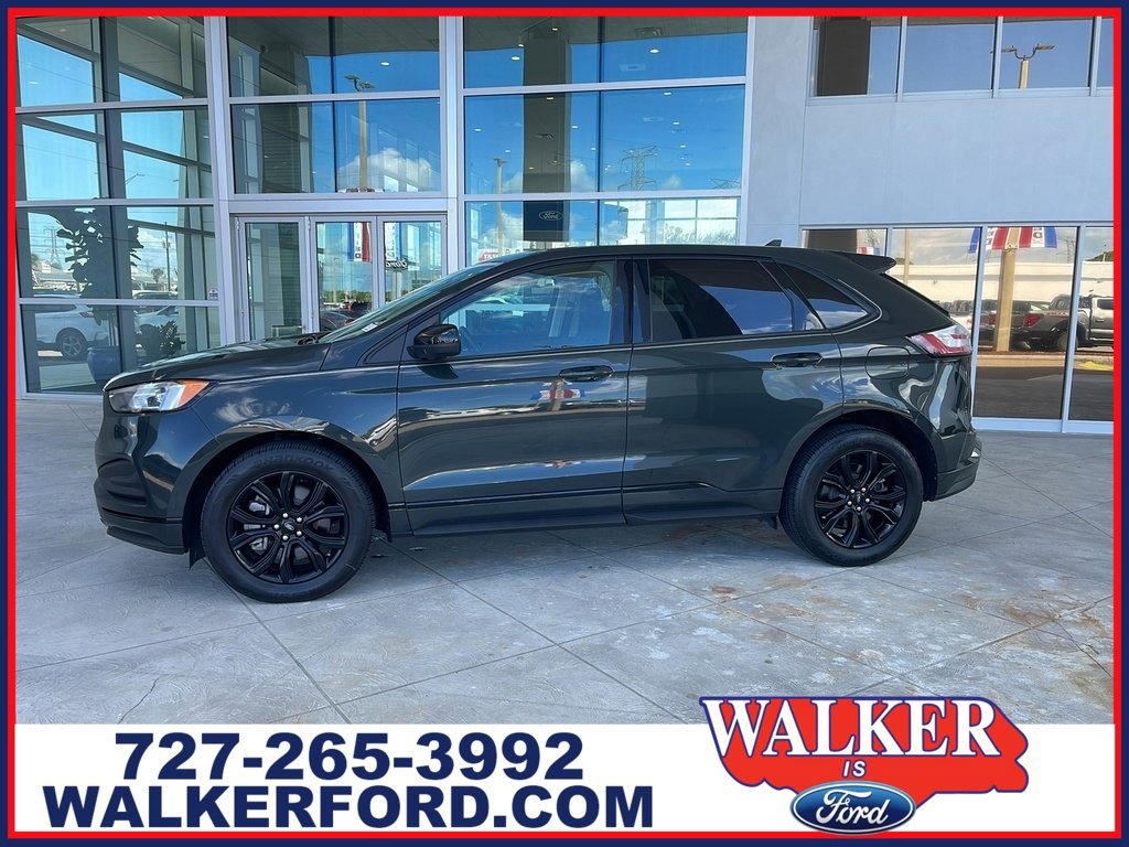 Certified 2024 Ford Edge SE w/ Black Appearance Package image 4