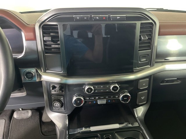 Certified 2023 Ford F150 Lariat w/ Equipment Group 502A High image 25