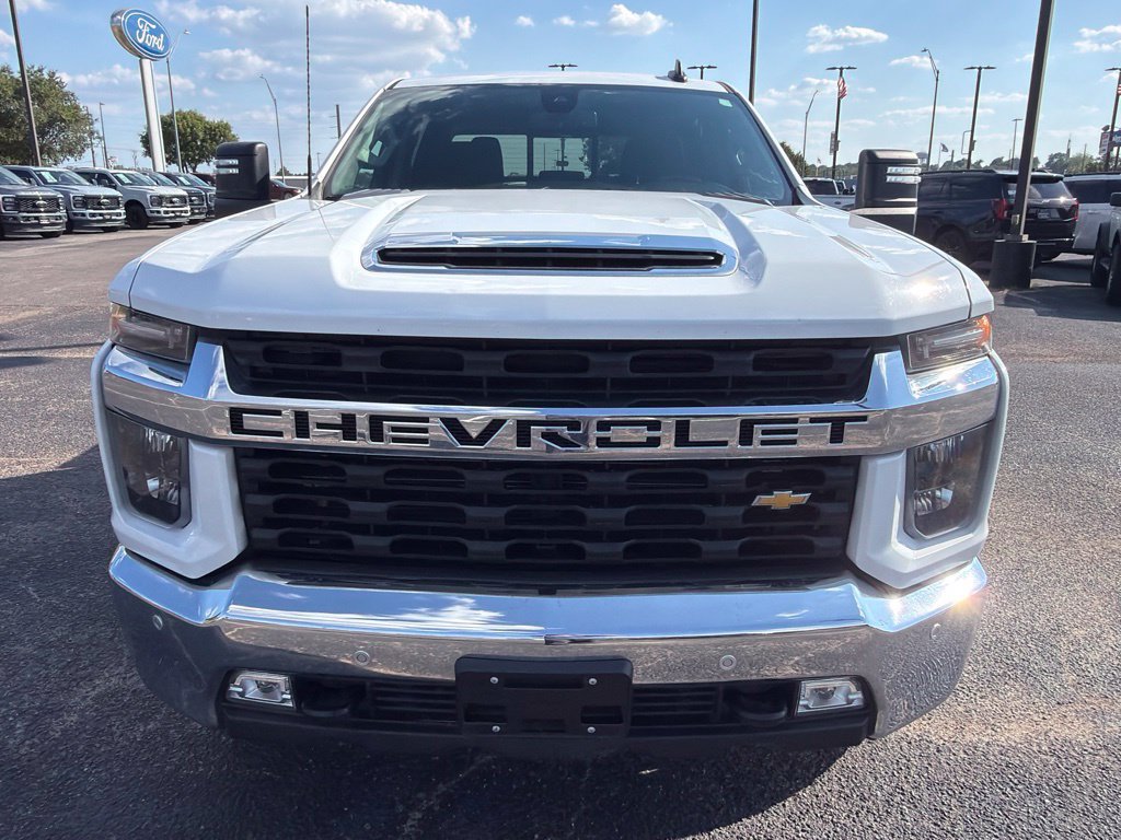 Used 2021 Chevrolet Silverado 2500 LT w/ Convenience Package AWD/4WD image 7