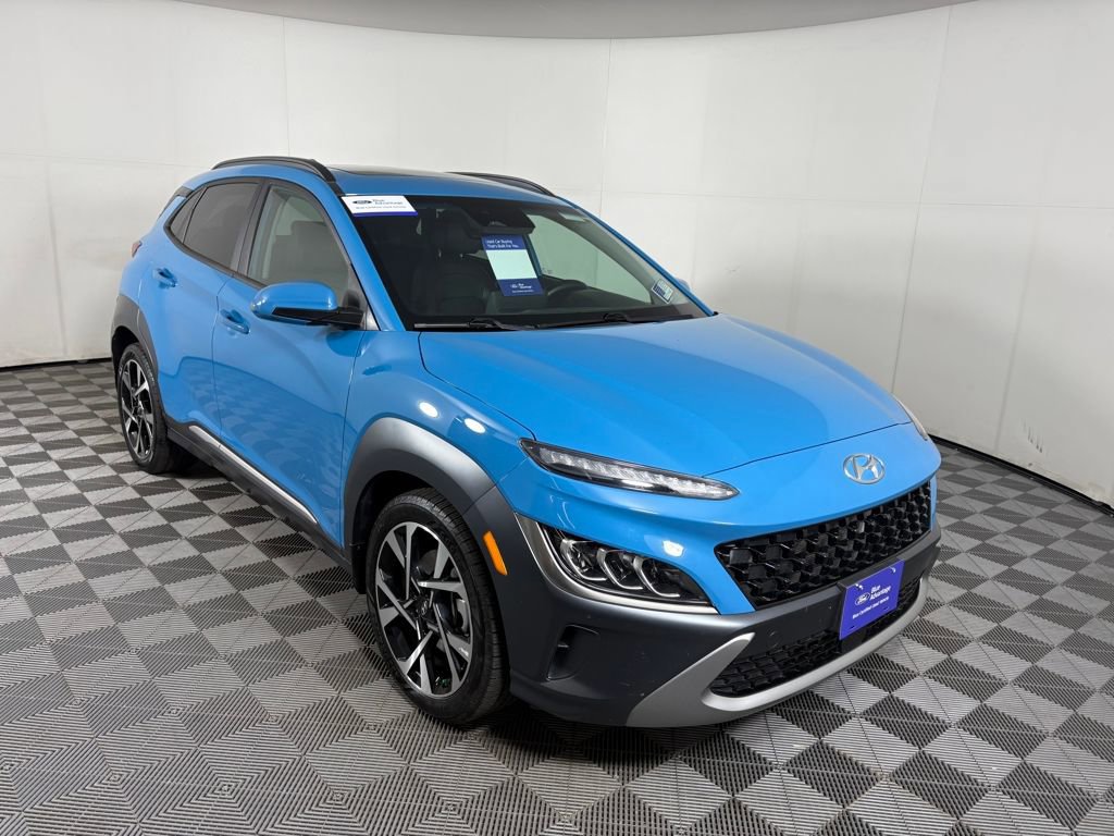 Used 2022 Hyundai Kona Limited w/ Cargo Package image 7