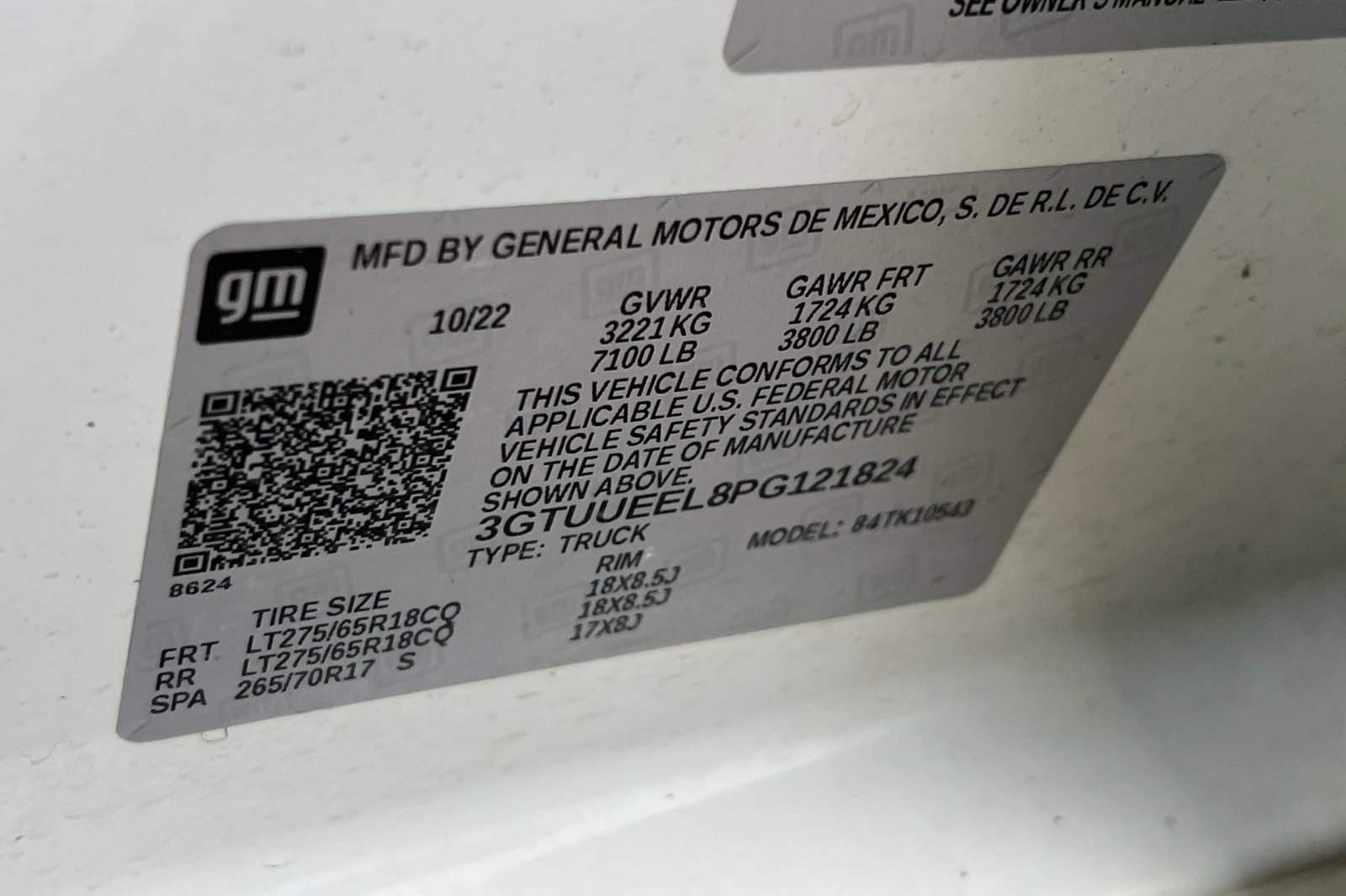 Used 2023 GMC Sierra 1500 AT4 image 28