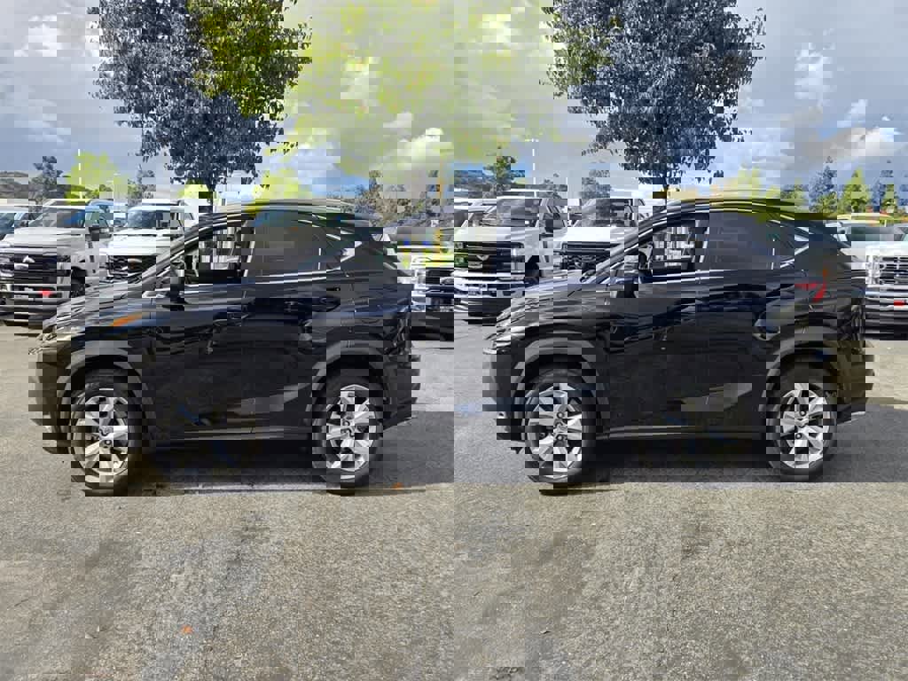 Used 2017 Lexus NX 200t FWD w/ Premium Package image 2