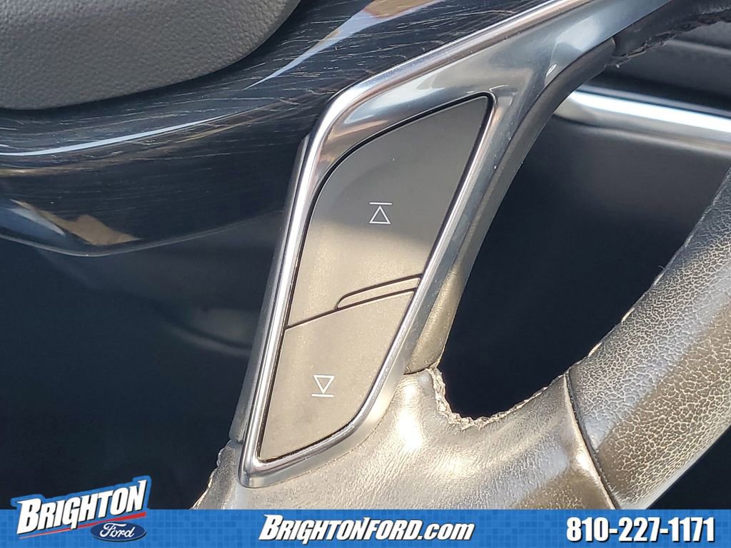 Used 2020 Cadillac XT5 Premium Luxury w/ LPO, Floor Liner Package AWD/4WD image 26