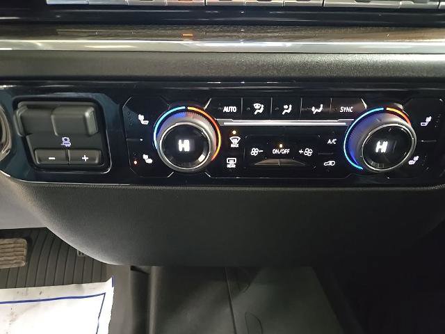 Used 2023 Chevrolet Silverado 1500 LT image 23