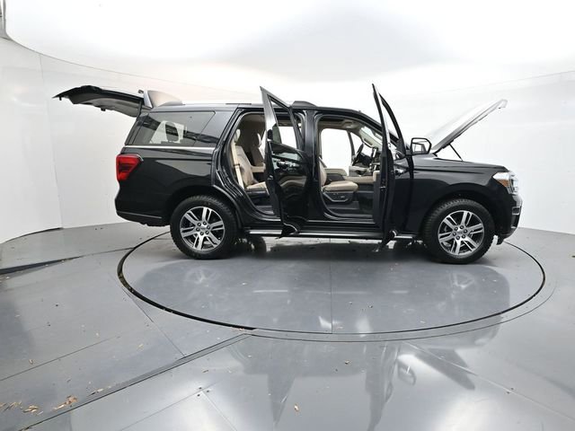 Certified 2022 Ford Expedition Limited image 42