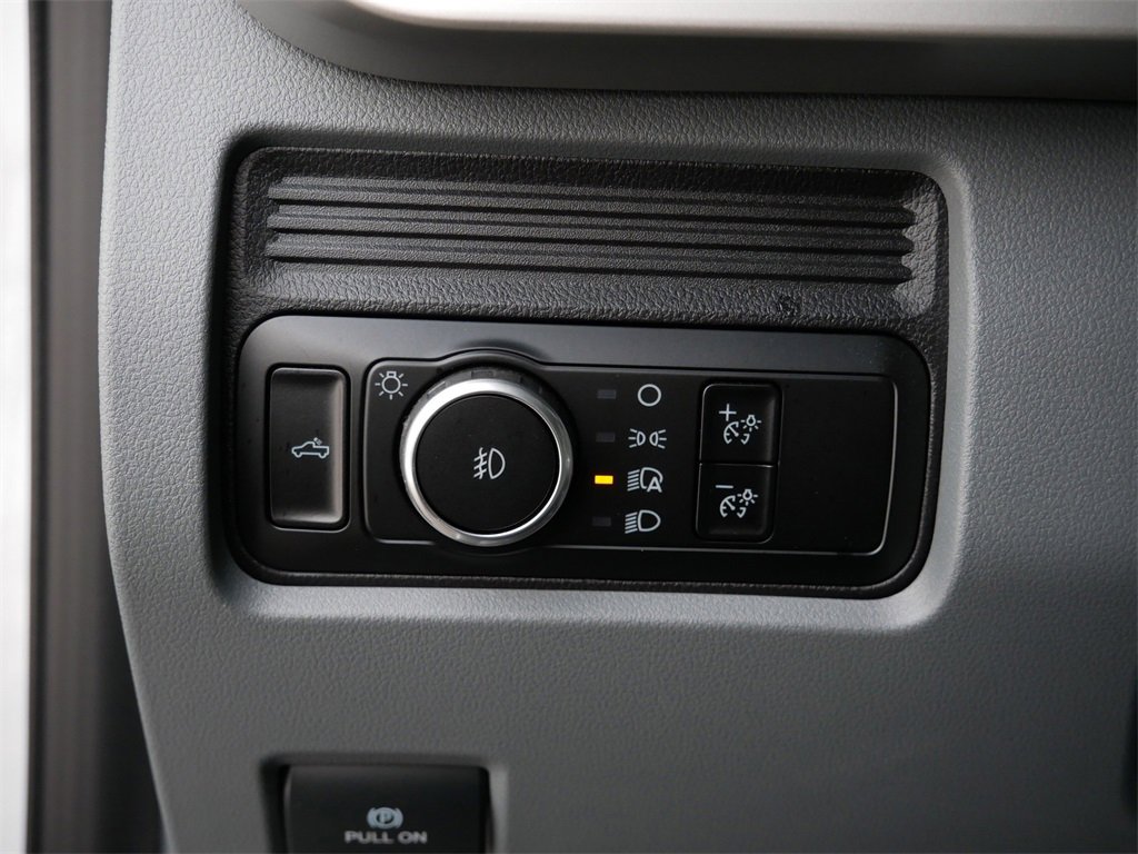 Certified 2024 Ford F350 XLT w/ FX4 Off-Road Package image 17