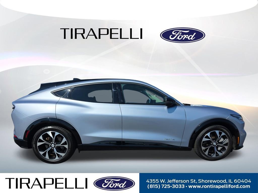 Certified 2022 Ford Mustang Mach-E Premium image 2