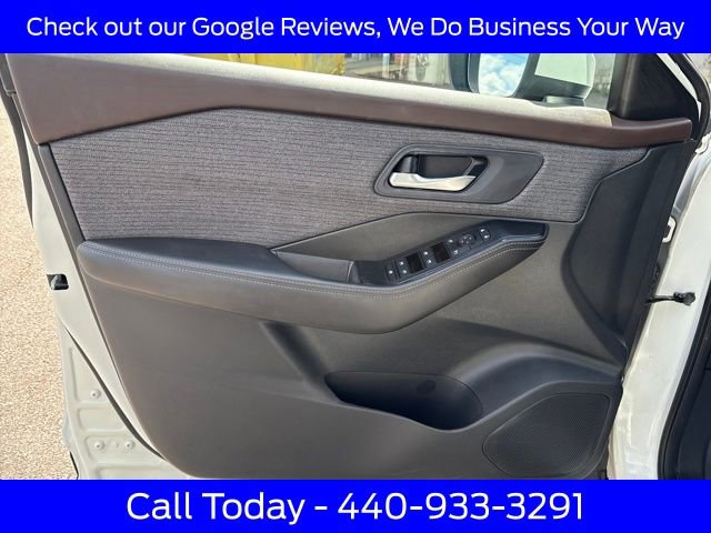 Used 2023 Nissan Rogue SV image 13