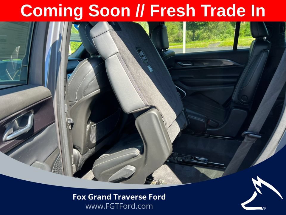 Used 2021 Jeep Grand Cherokee L Laredo AWD/4WD image 5