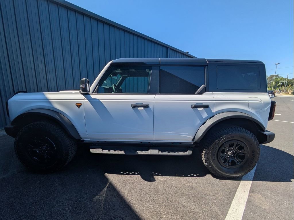 Certified 2025 Ford Bronco Badlands AWD/4WD image 10