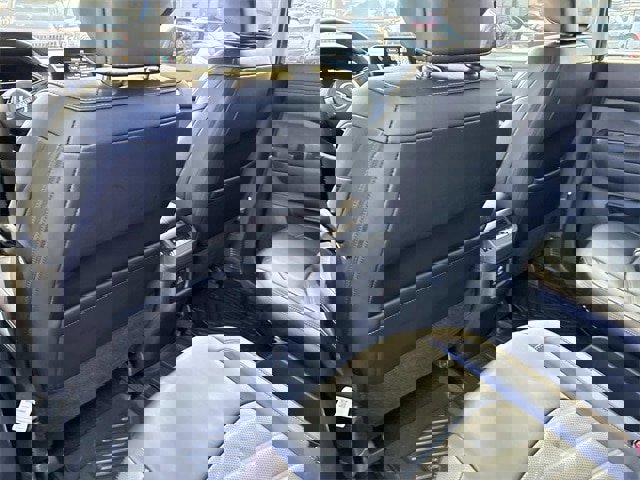 Used 2024 Nissan Pathfinder Platinum image 17