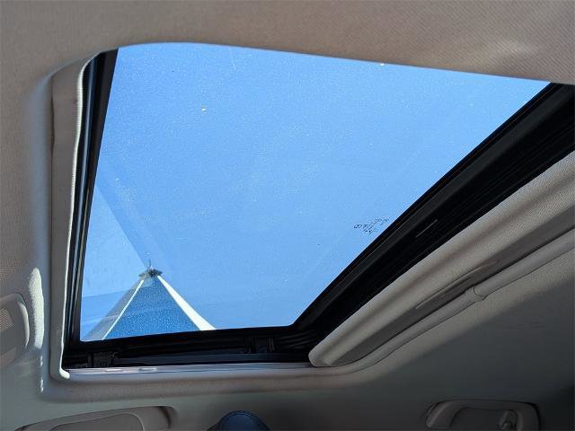 Used 2018 MAZDA MAZDA3 Grand Touring image 18