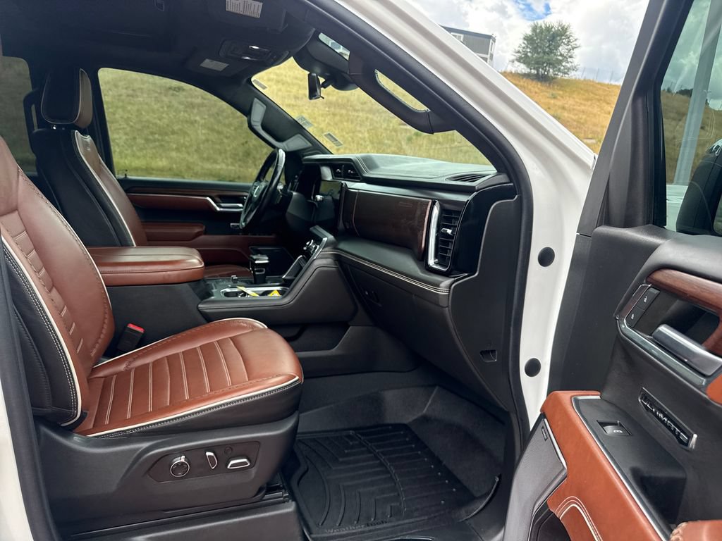 Used 2023 GMC Sierra 1500 Denali Ultimate AWD/4WD image 28