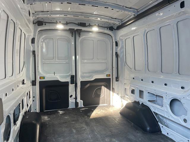Certified 2024 Ford Transit 250 148 Medium Roof image 13