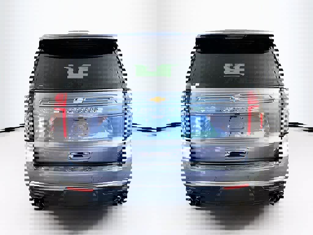Used 2021 Chevrolet Suburban High Country image 4