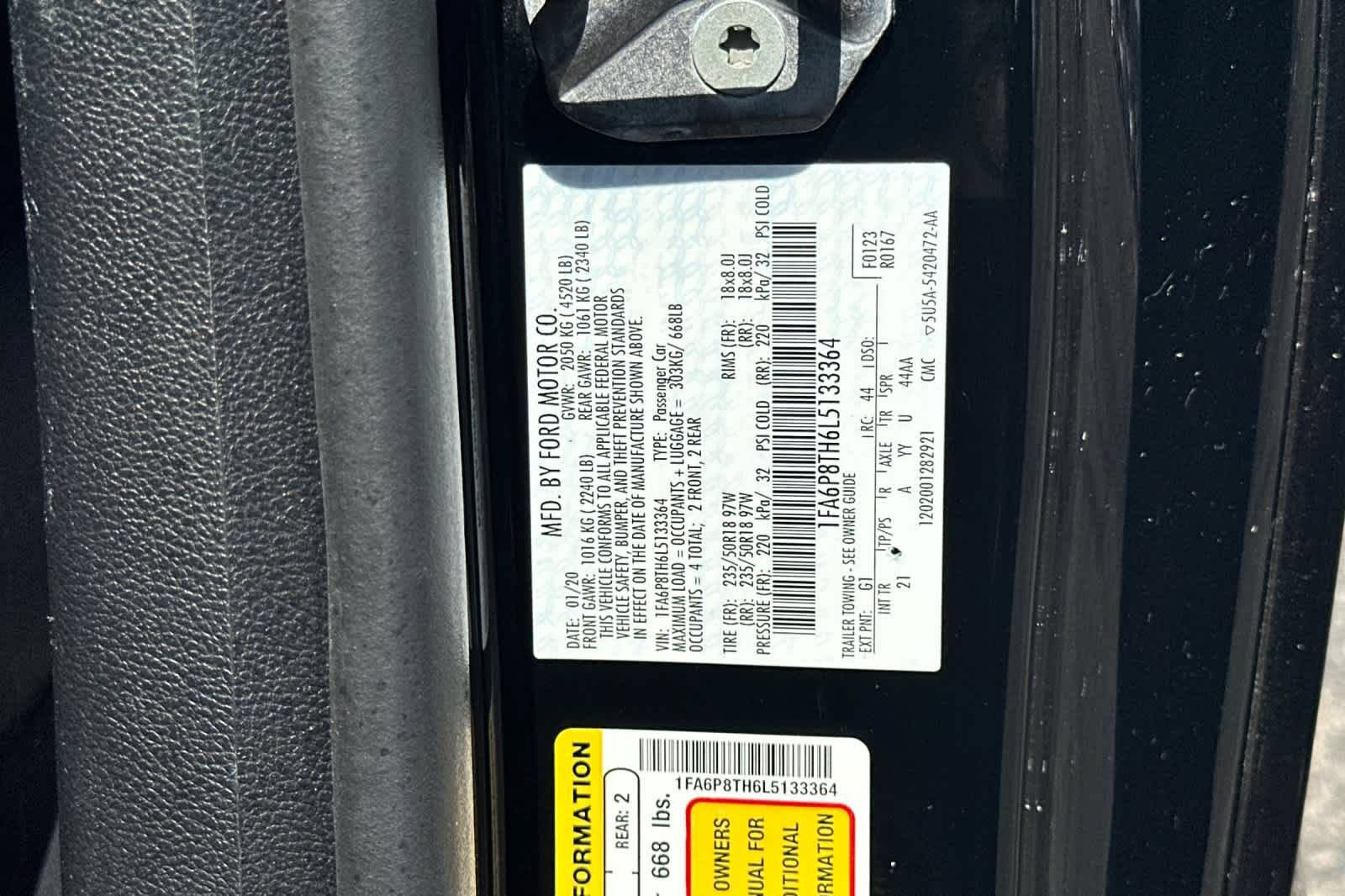 Certified 2020 Ford Mustang Coupe RWD image 28