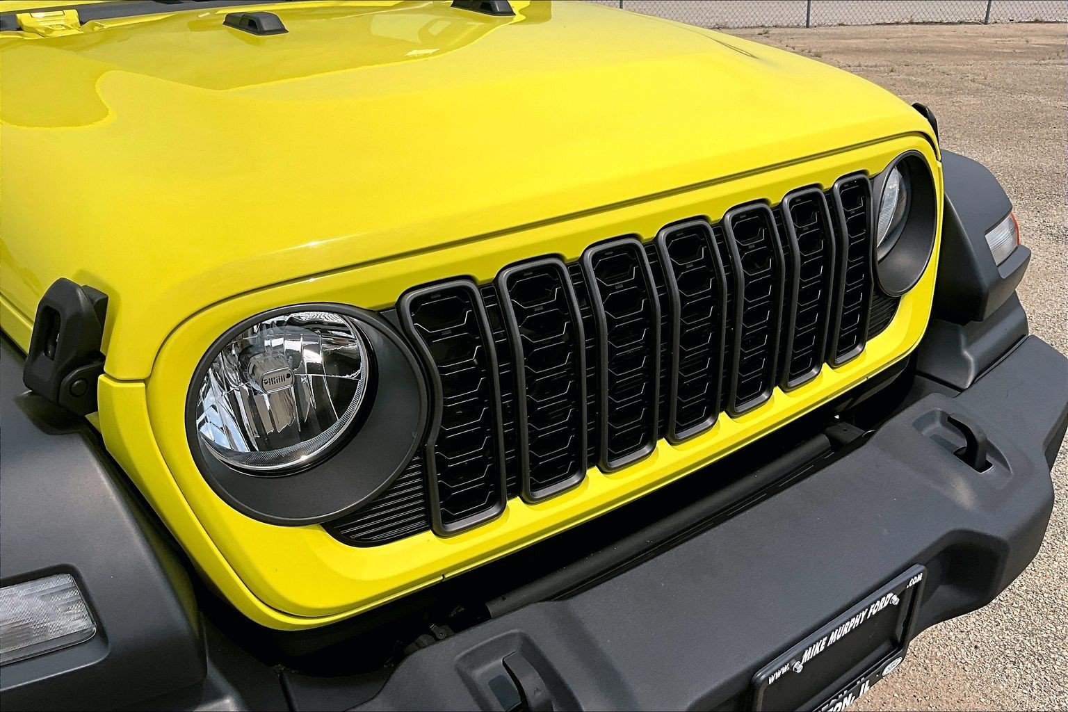 Used 2024 Jeep Wrangler Unlimited Sport AWD/4WD image 29