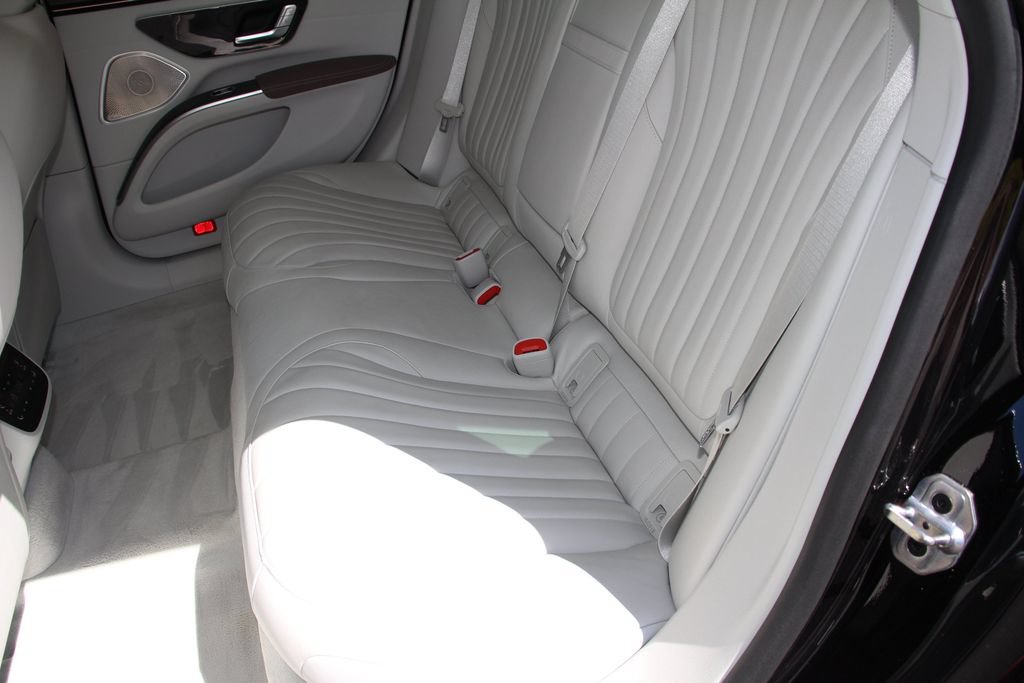 Used 2023 Mercedes-Benz EQS 450+ Sedan image 21