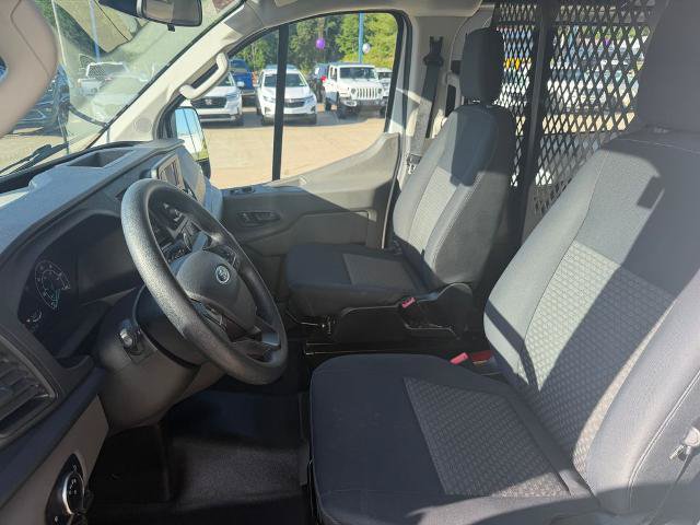 Certified 2024 Ford Transit 250 Low Roof AWD w/ Exterior Upgrade Package image 7
