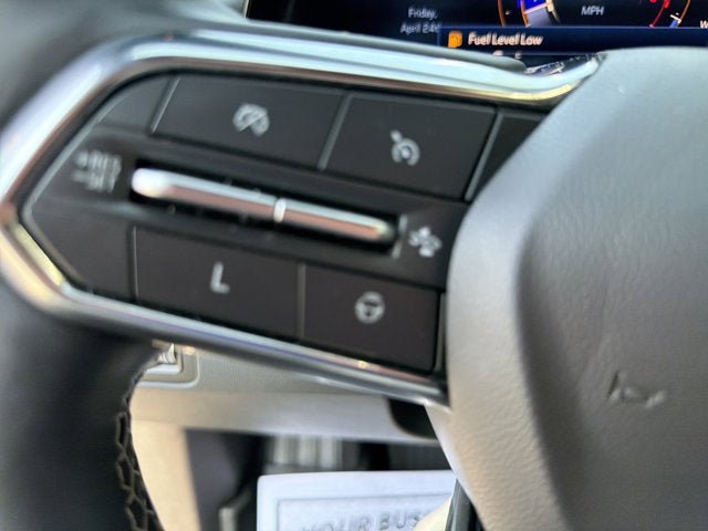 Used 2024 Chevrolet Traverse Z71 w/ Enhanced Driving Package AWD/4WD image 22