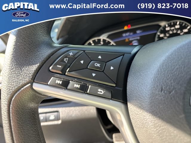 Used 2025 Nissan Altima 2.5 SV AWD/4WD image 22