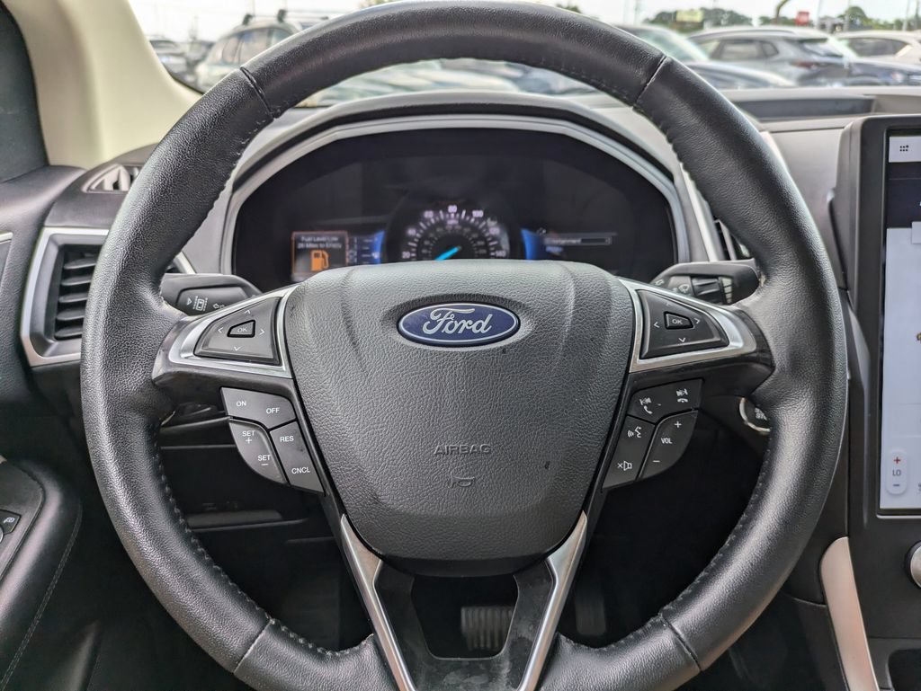 Certified 2024 Ford Edge SEL w/ Convenience Package AWD/4WD image 24