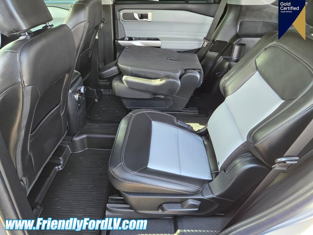 Certified 2023 Ford Explorer XLT w/ Equipment Group 202A image 9