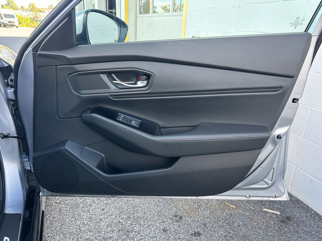 Used 2024 Honda Accord Touring image 33