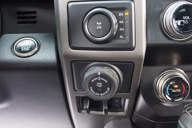 Certified 2020 Ford F150 Raptor w/ Equipment Group 802A Luxury image 25