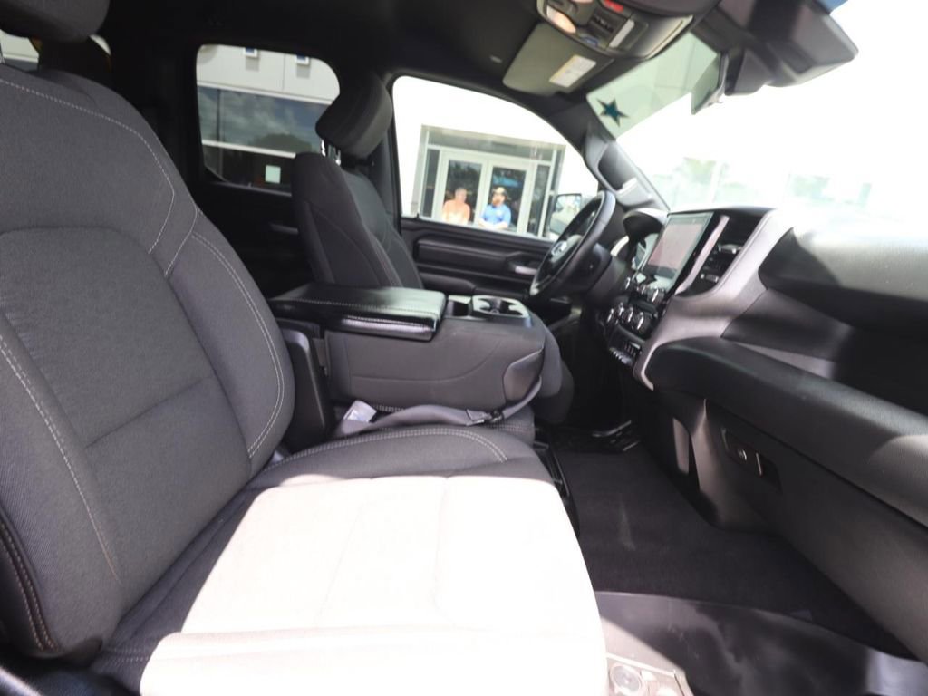 Used 2025 RAM 1500 Tradesman w/ Night Edition image 16