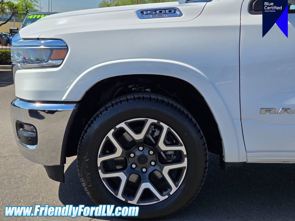 Used 2025 RAM 1500 Laramie AWD/4WD image 8