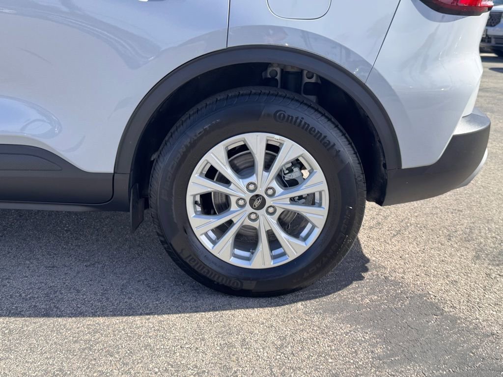 Certified 2025 Ford Escape Active image 14