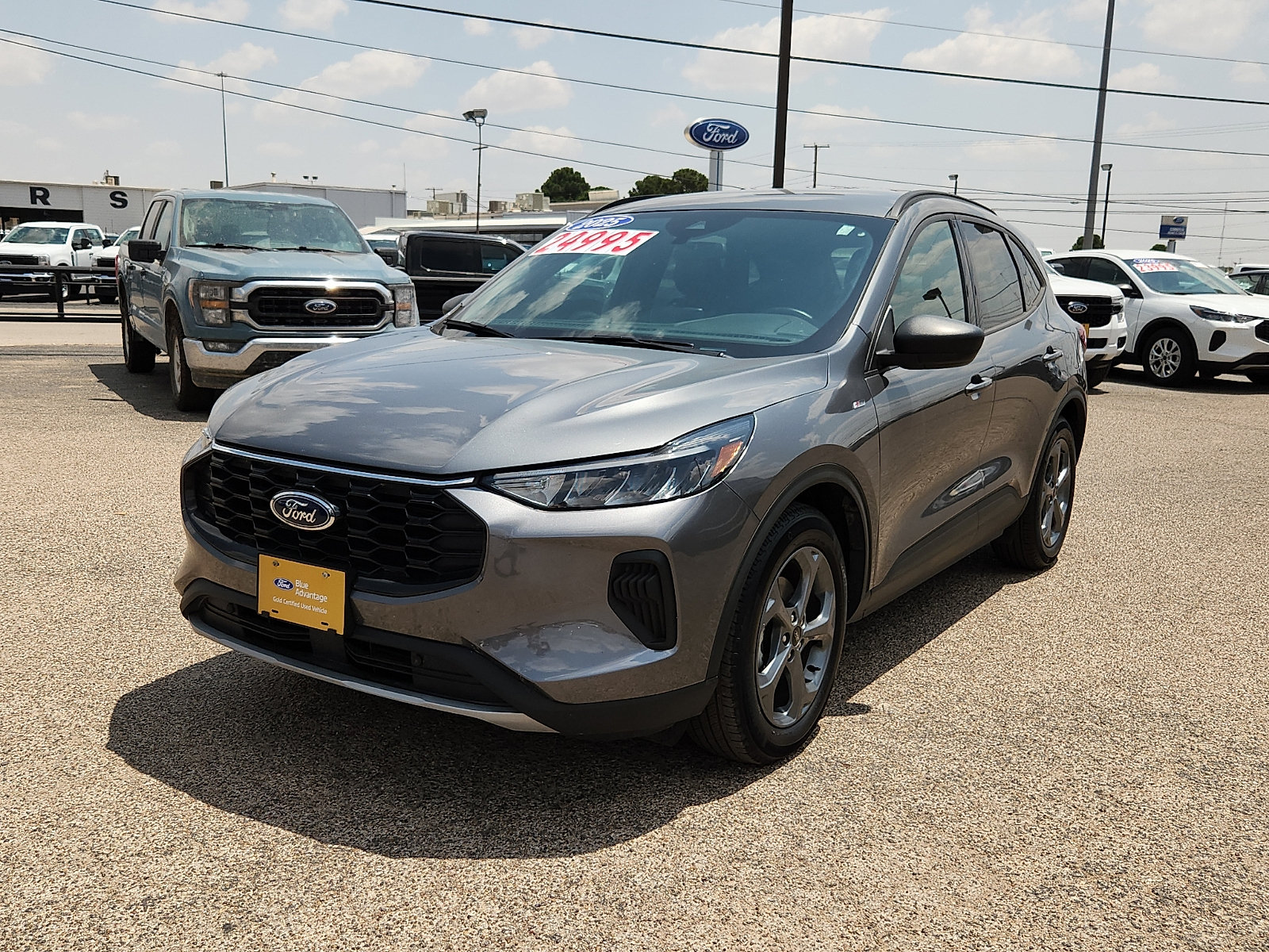 Certified 2025 Ford Escape ST-Line FWD image 3