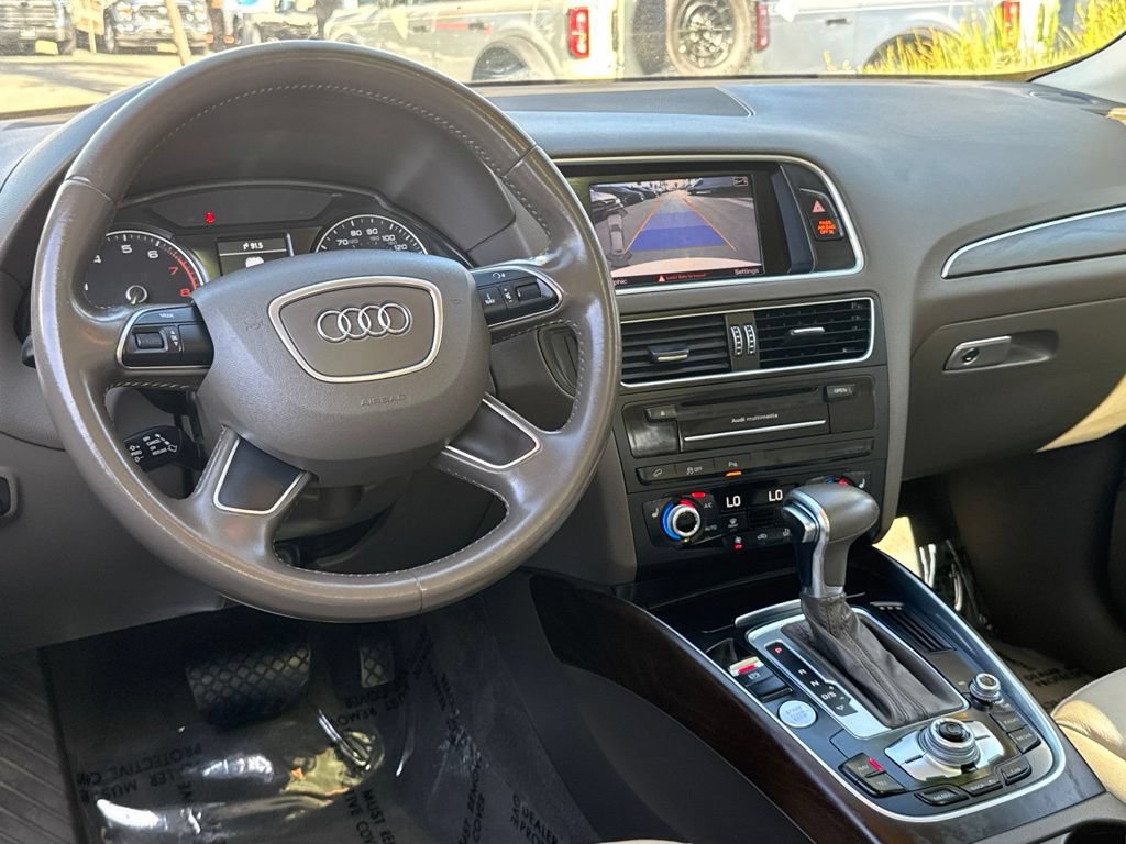 Used 2017 Audi Q5 2.0T Premium Plus w/ Technology Package AWD/4WD image 35