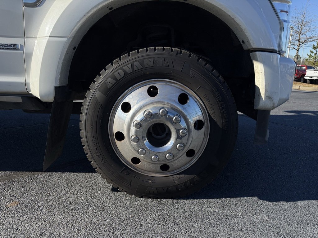 Certified 2022 Ford F450 Platinum w/ FX4 Off-Road Package image 34